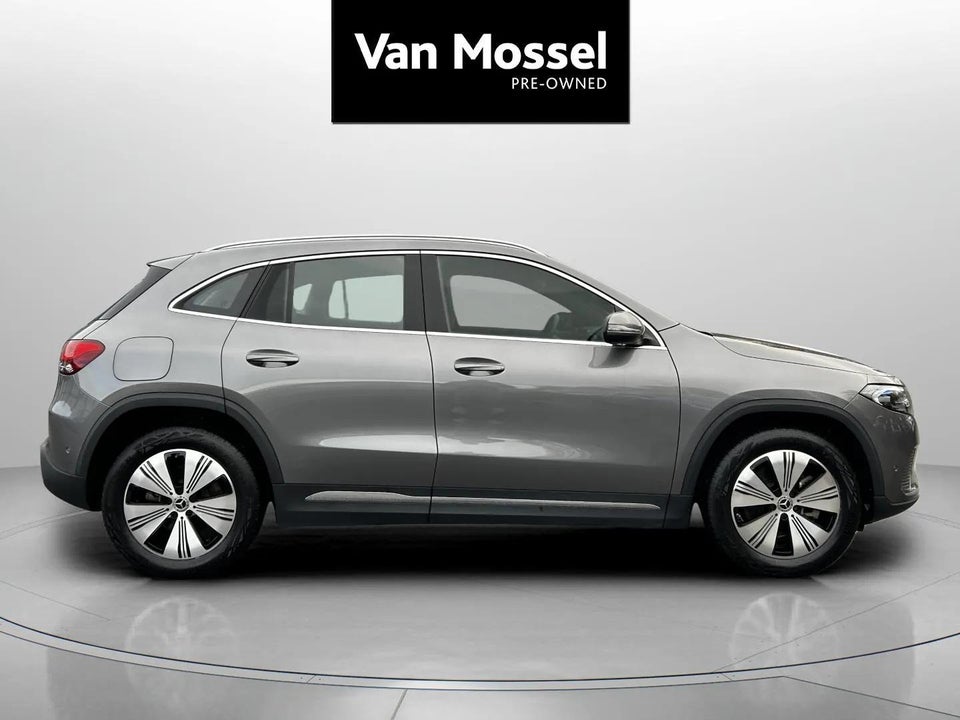 Mercedes EQA250 Progressive 5d