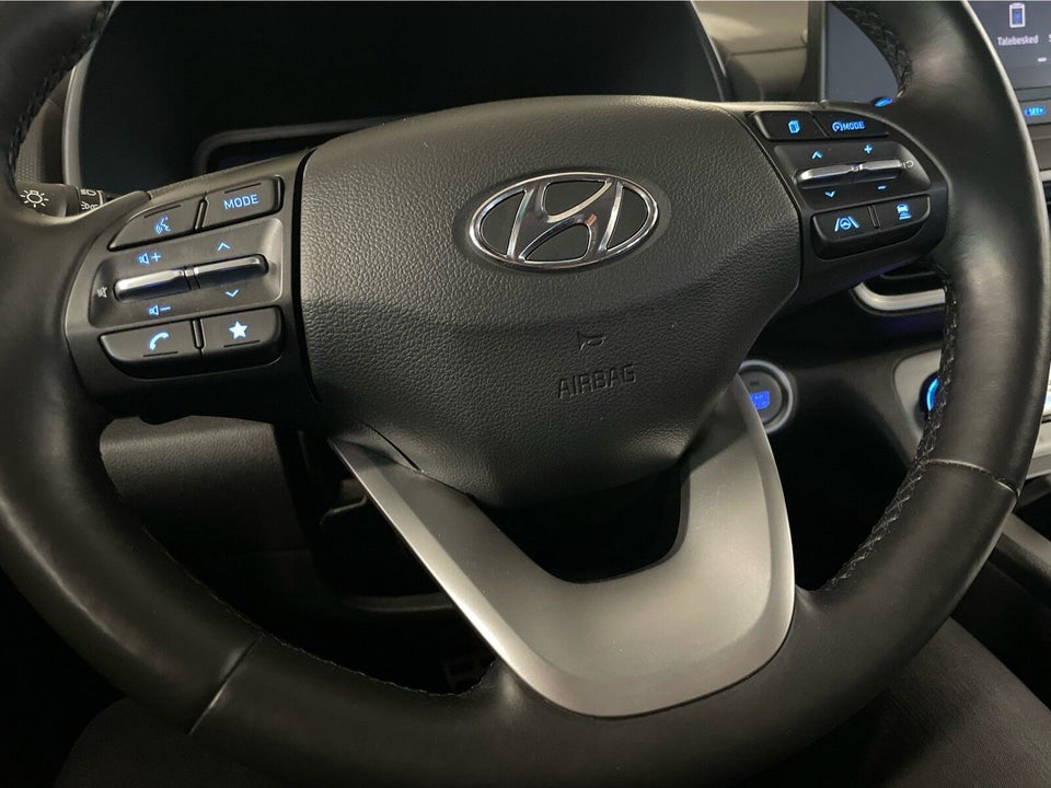 Hyundai Kona 39 EV Select 5d