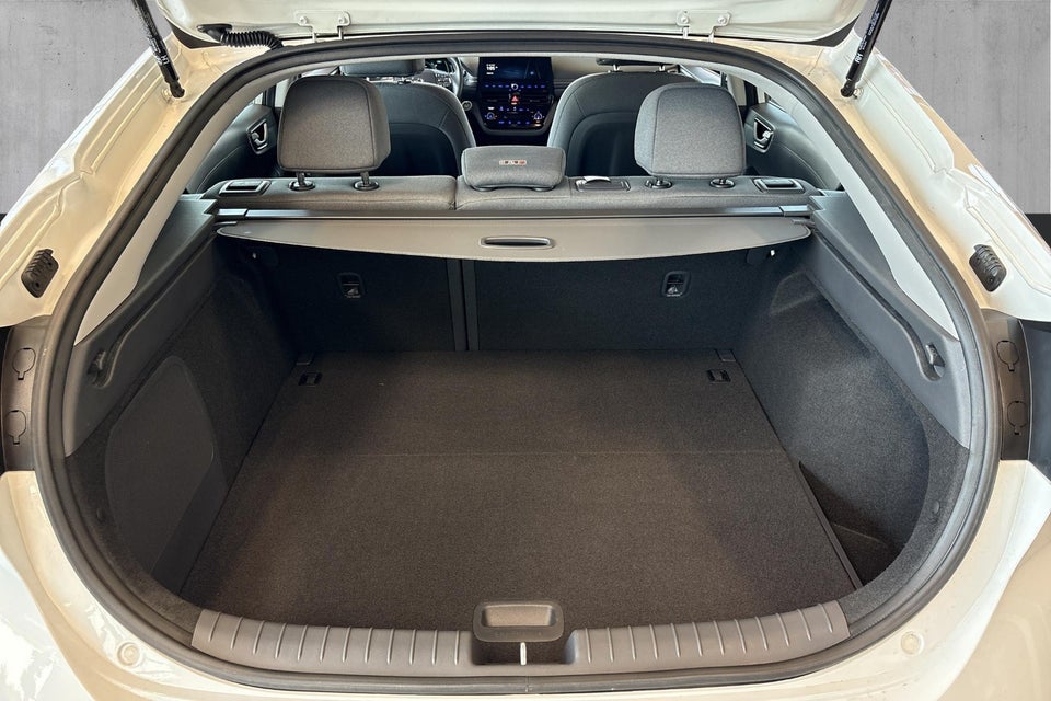 Hyundai Ioniq 40 EV Style 5d