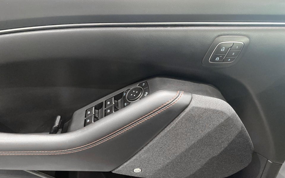 Ford Mustang Mach-E 91 Premium Extended Range AWD 5d