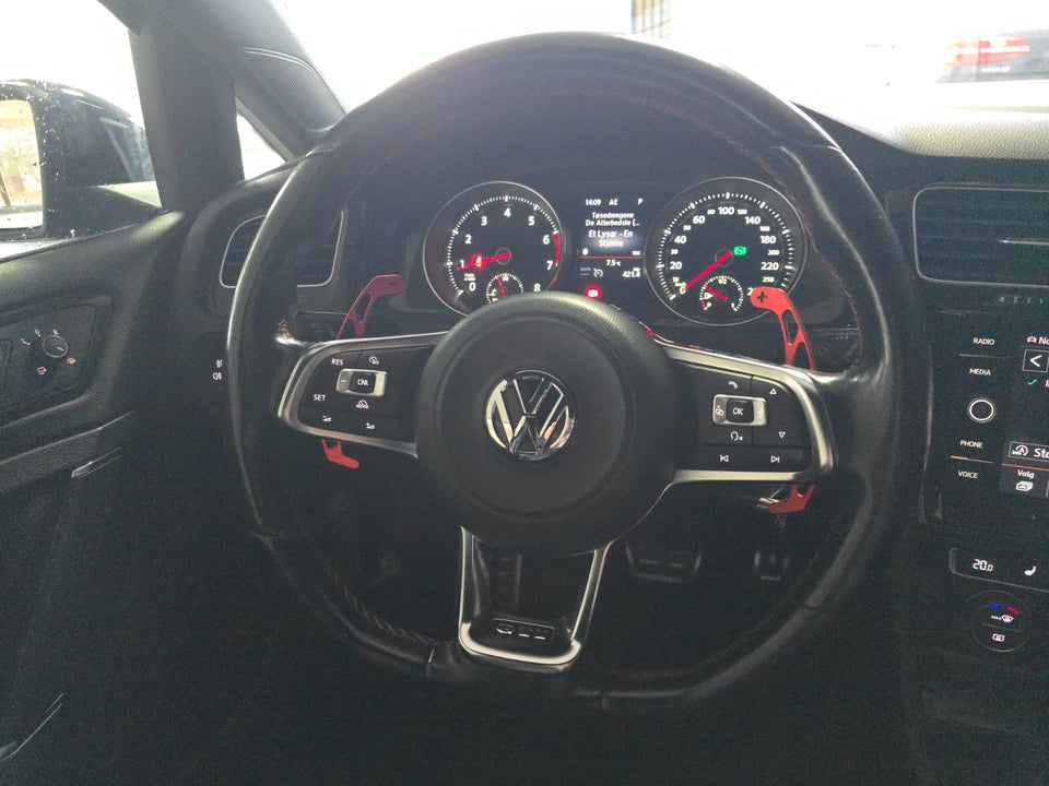 VW Golf VII 2,0 GTi Performance DSG BMT 3d