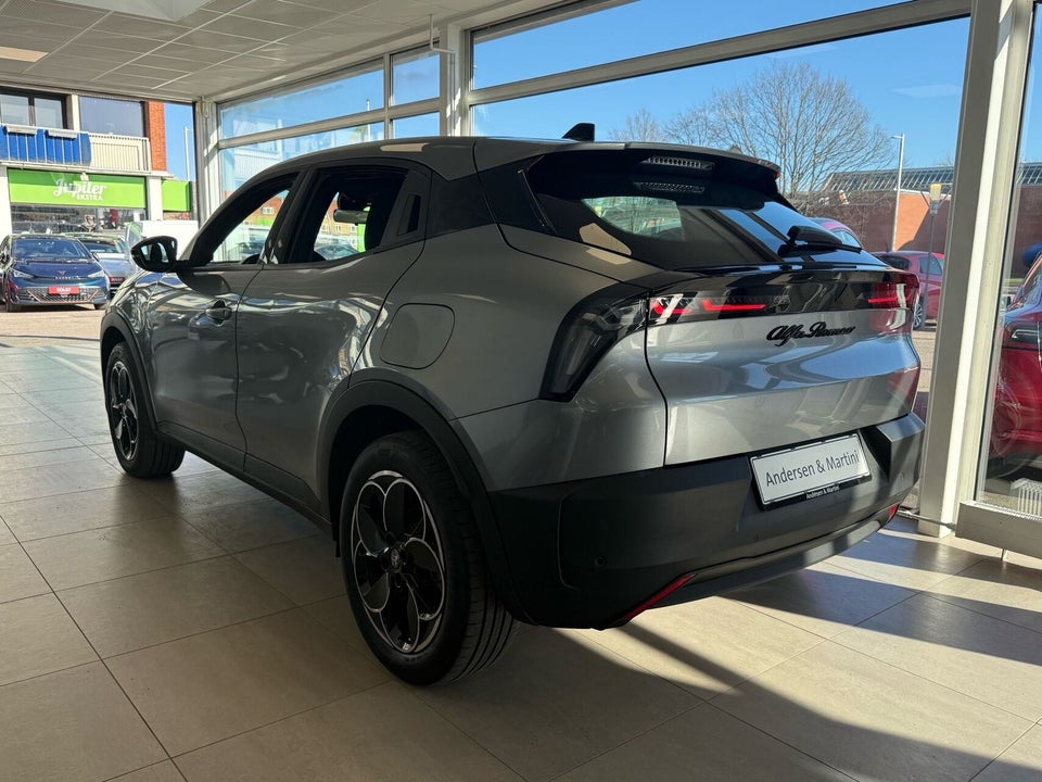 Alfa Romeo Junior Elettrica Core 5d