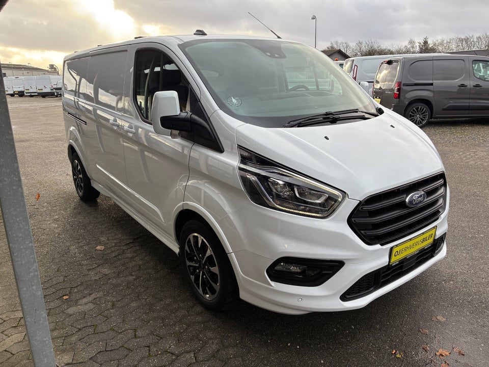 Ford Transit Custom 320L 2,0 TDCi 185 Sport aut.