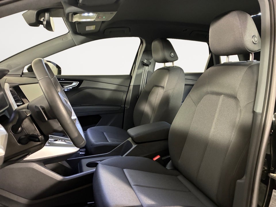 Audi Q4 e-tron 45 Progress 5d