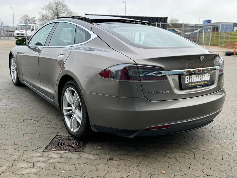 Tesla Model S 85D 5d