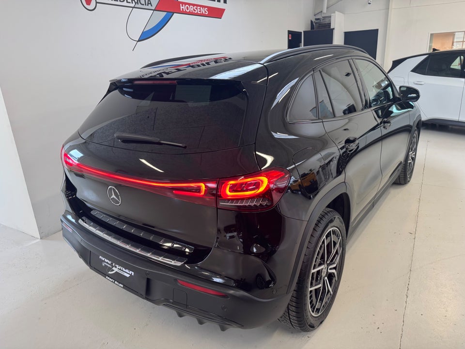 Mercedes EQA250 AMG Line 5d