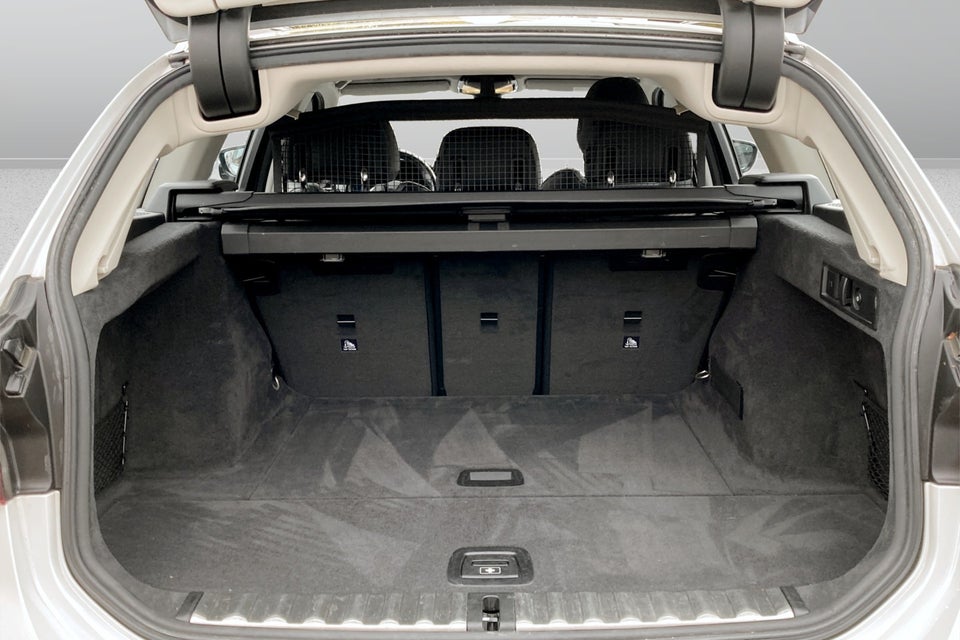 BMW 320d 2,0 Touring Sport Line aut. 5d