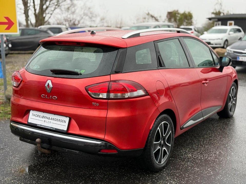 Renault Clio IV 0,9 TCe 90 Expression Sport Tourer 5d