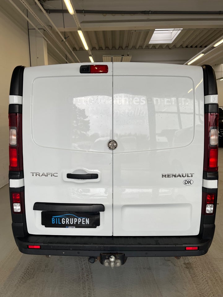 Renault Trafic T29 2,0 dCi 120 L2H1