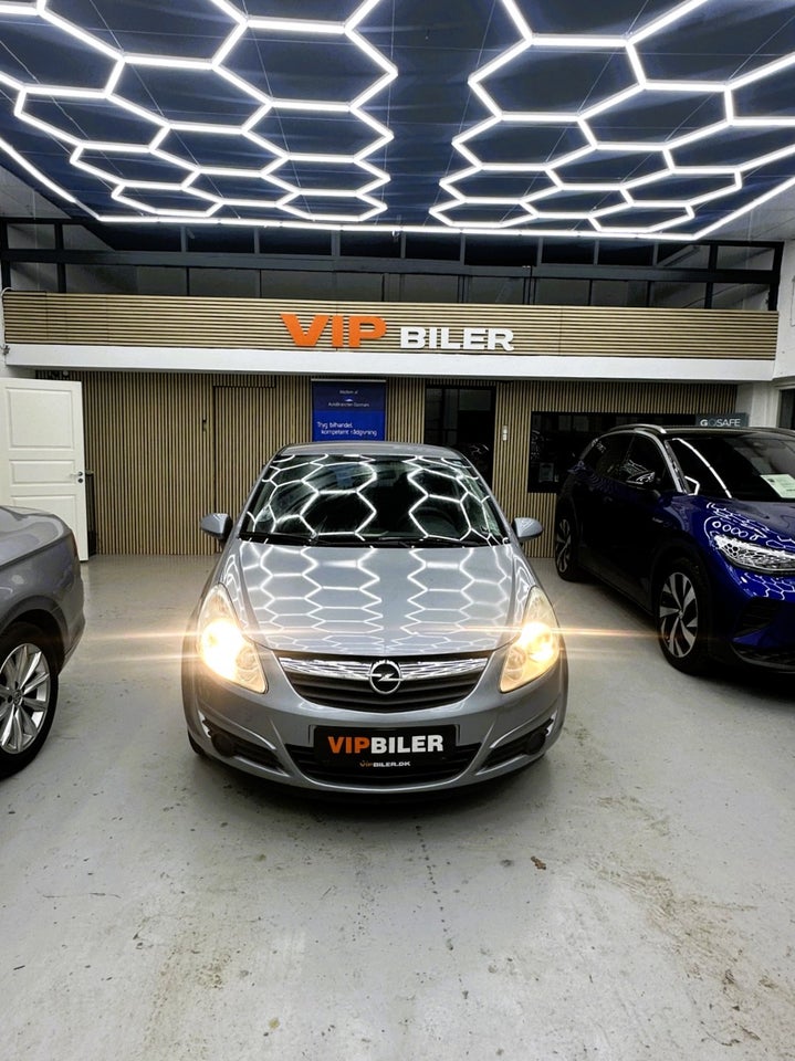 Opel Corsa 1,0 12V Enjoy 3d