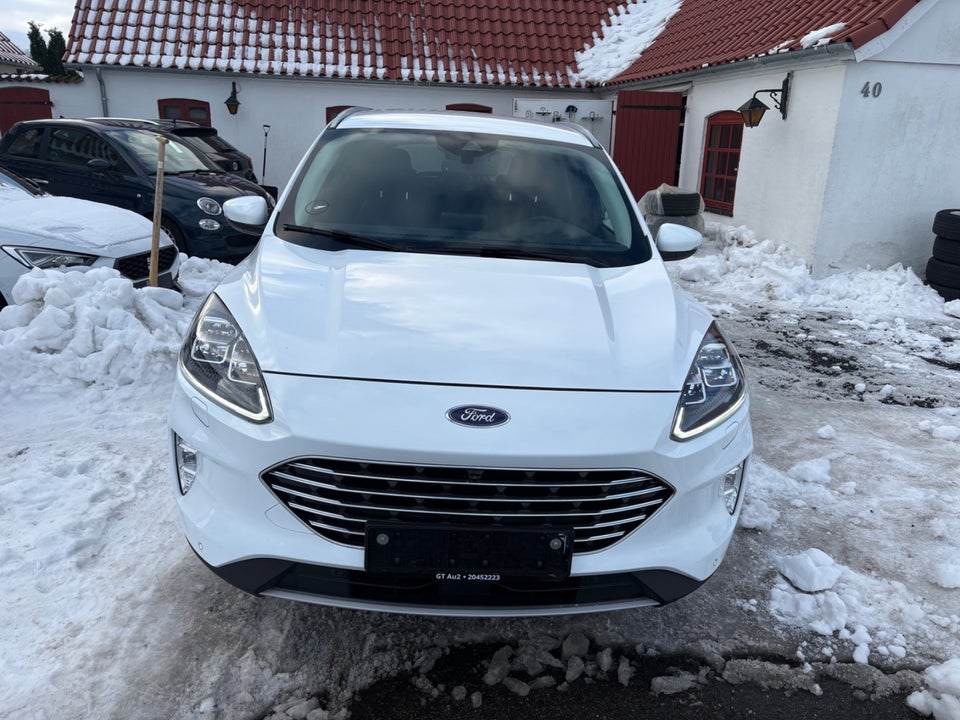 Ford Kuga 2,5 HEV Titanium X CVT 5d