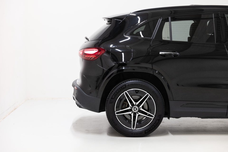 Mercedes EQA250+ AMG Advance Plus 5d