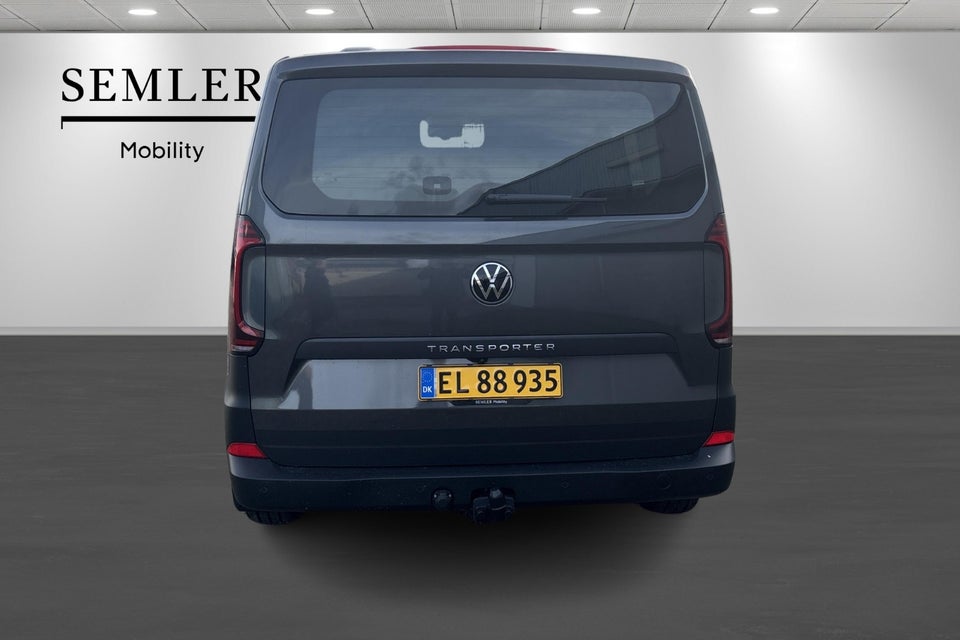 VW Transporter 2,0 TDi 110 Kassevogn lang