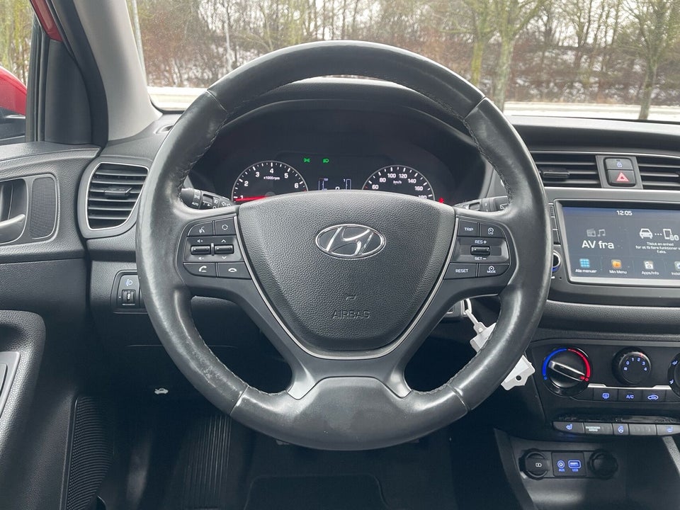 Hyundai i20 1,25 Style 5d