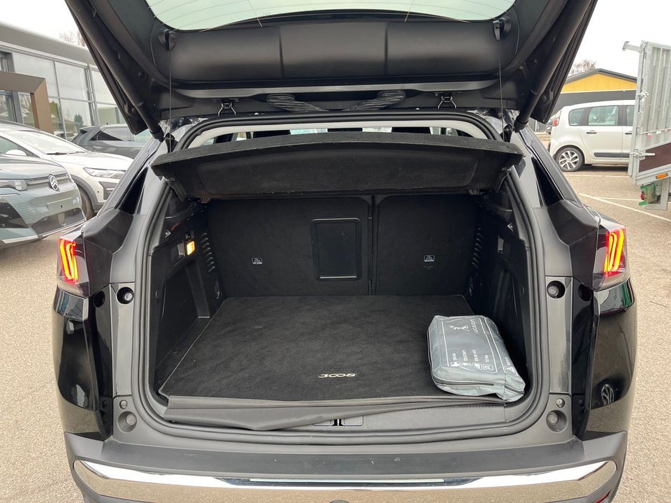 Peugeot 3008 1,6 Hybrid Allure Pack EAT8 5d