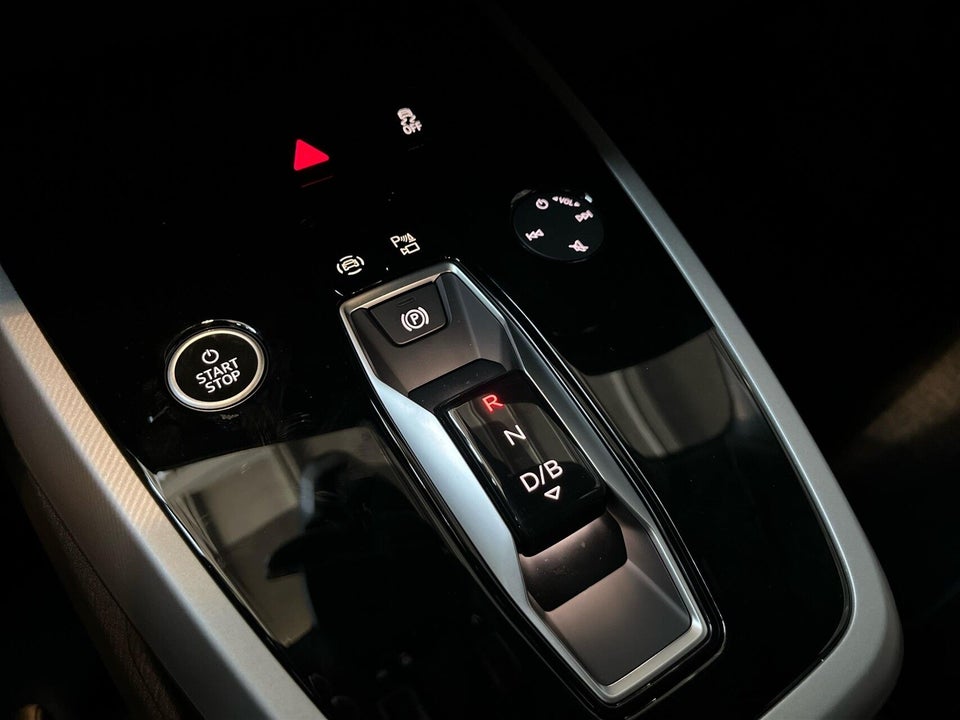 Audi Q4 e-tron 45 Progress quattro 5d