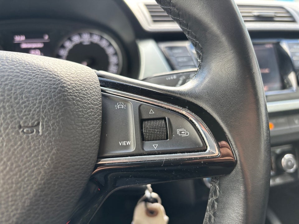 Skoda Fabia 1,0 TSi 110 Ambition Combi DSG 5d