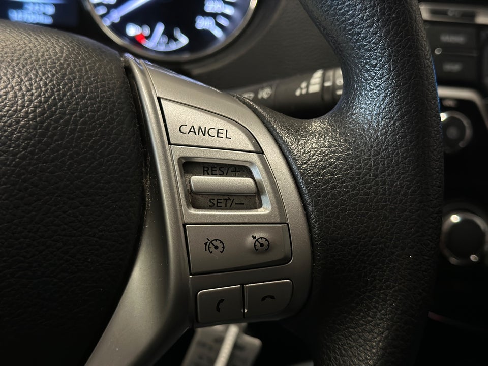 Nissan Qashqai 1,2 Dig-T 115 Acenta 5d