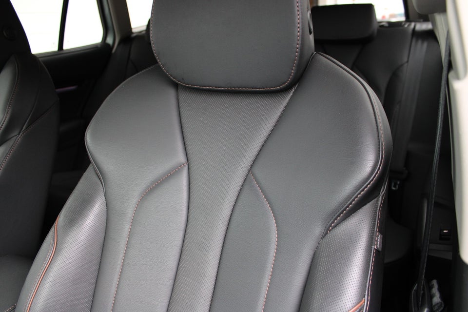 Skoda Enyaq 80 iV Suite 5d