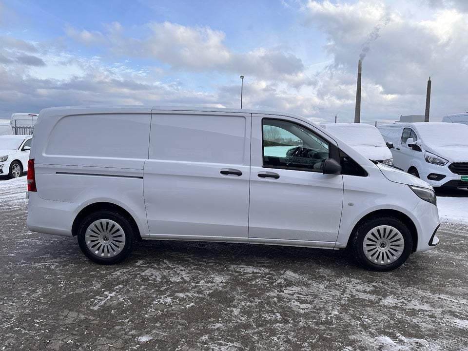 Mercedes Vito 114 2,0 CDi A2 Kassevogn PRO+ aut. RWD