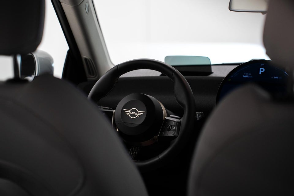 MINI Cooper E Classic Trim S 3d