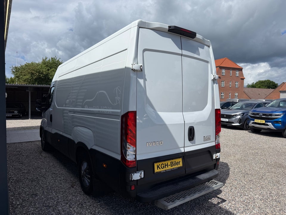 Iveco Daily 3,0 35S18 12m³ Van AG8