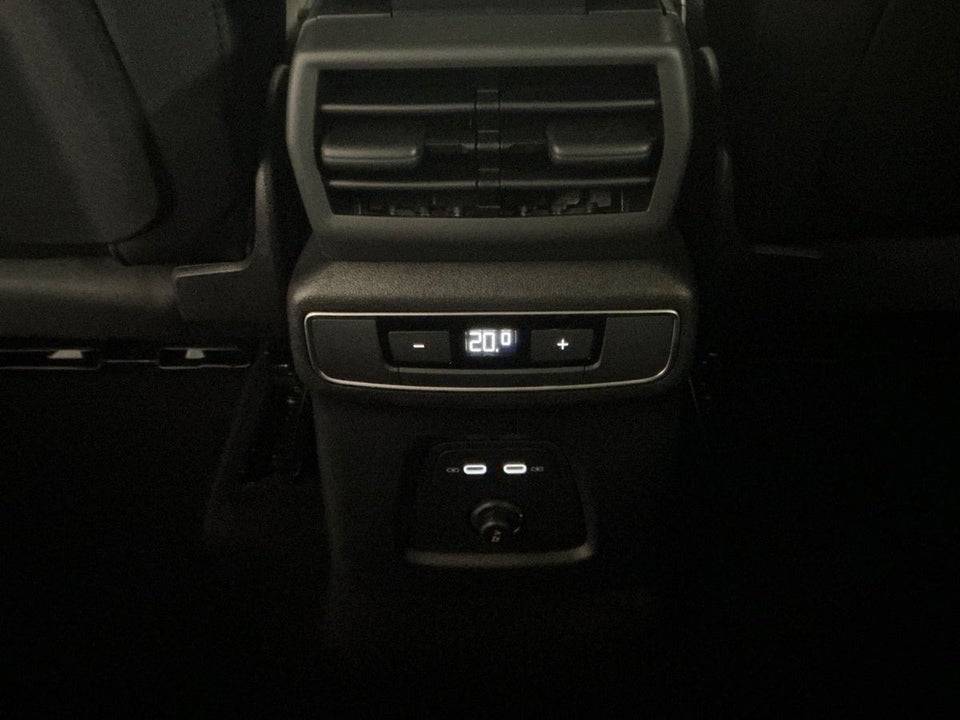 Audi Q4 e-tron 45 S-line 5d