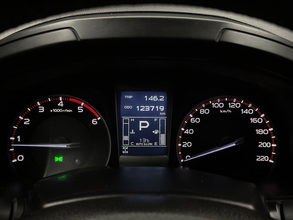 Isuzu D-Max 2,5 TD 163 Crew Cab Exclusive aut. 4d