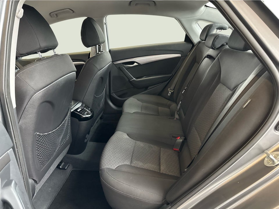 Hyundai i40 1,7 CRDi 115 Comfort 4d