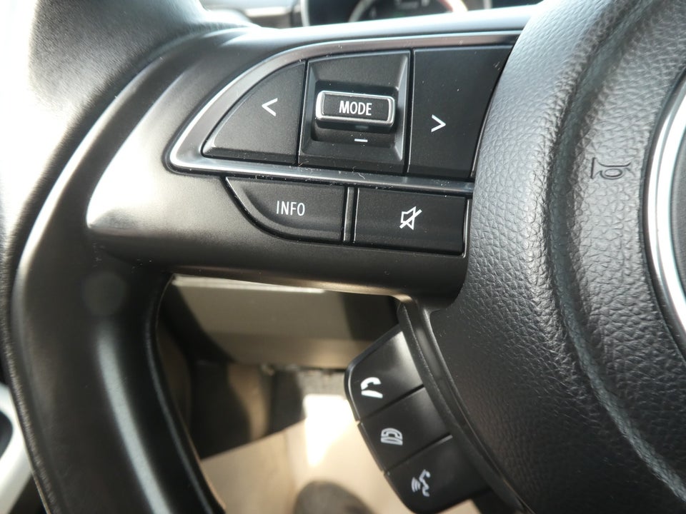 Suzuki Swift 1,2 Dualjet mHybrid Action 5d