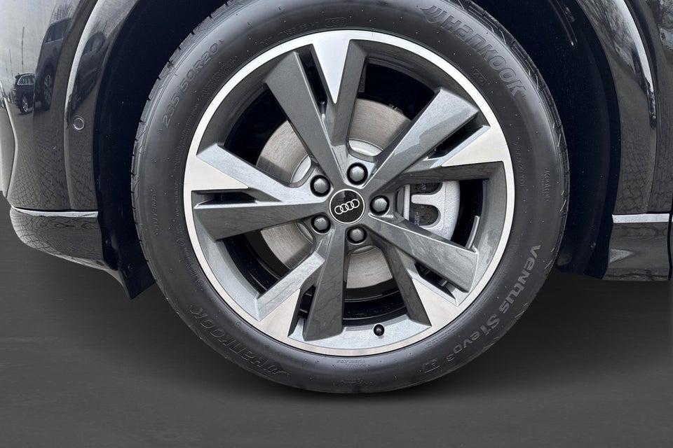 Audi Q4 e-tron 45 S-line Edition 5d