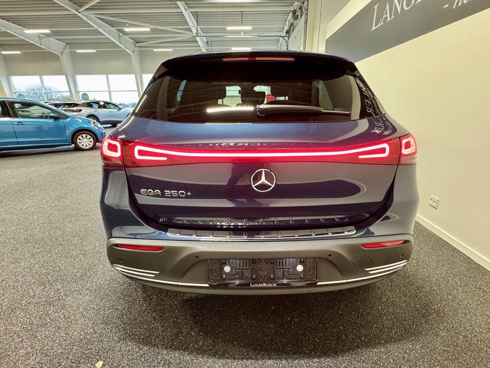 Mercedes EQA250+ Progressive 5d