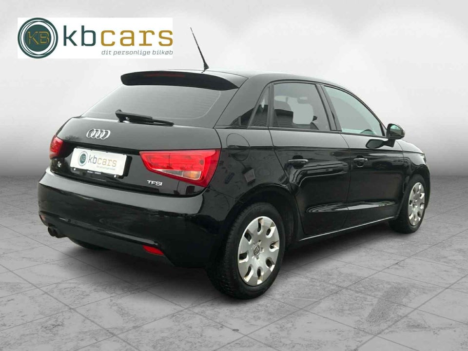 Audi A1 1,4 TFSi 122 Attraction Sportback 5d