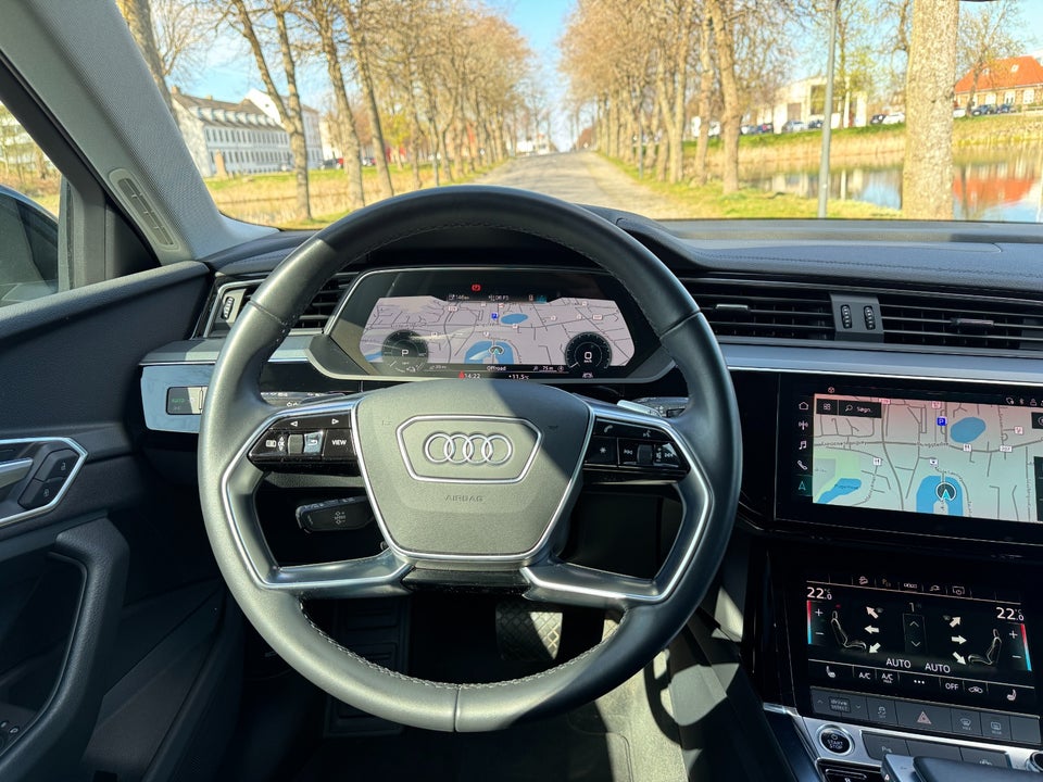 Audi e-tron 50 Advanced Prestige quattro 5d