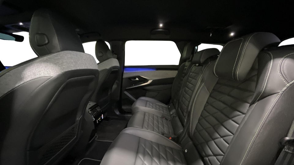 Peugeot e-5008 77 GT 7prs 5d