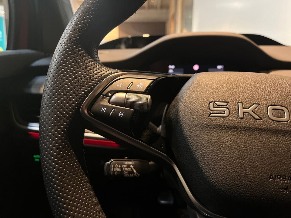 Skoda Enyaq 85 iV Sportline Maxx Coupé 5d