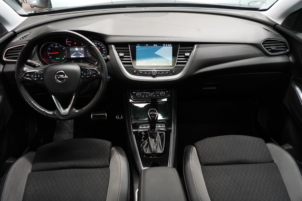 Opel Grandland X 1,2 T 130 Innovation aut. 5d