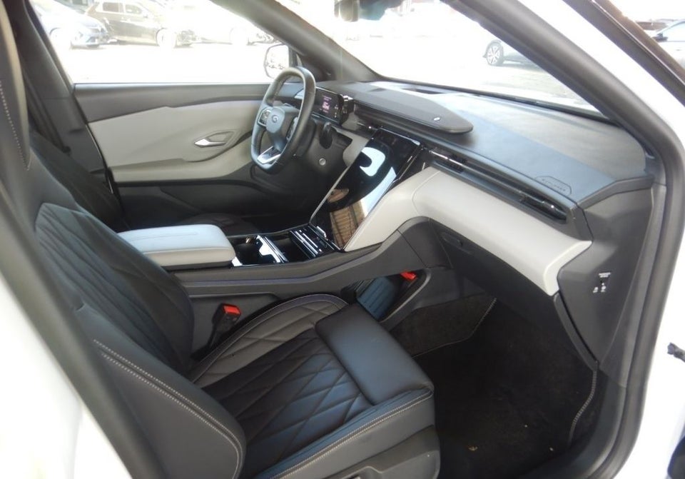 Ford Explorer 77 Premium Extended Range 5d