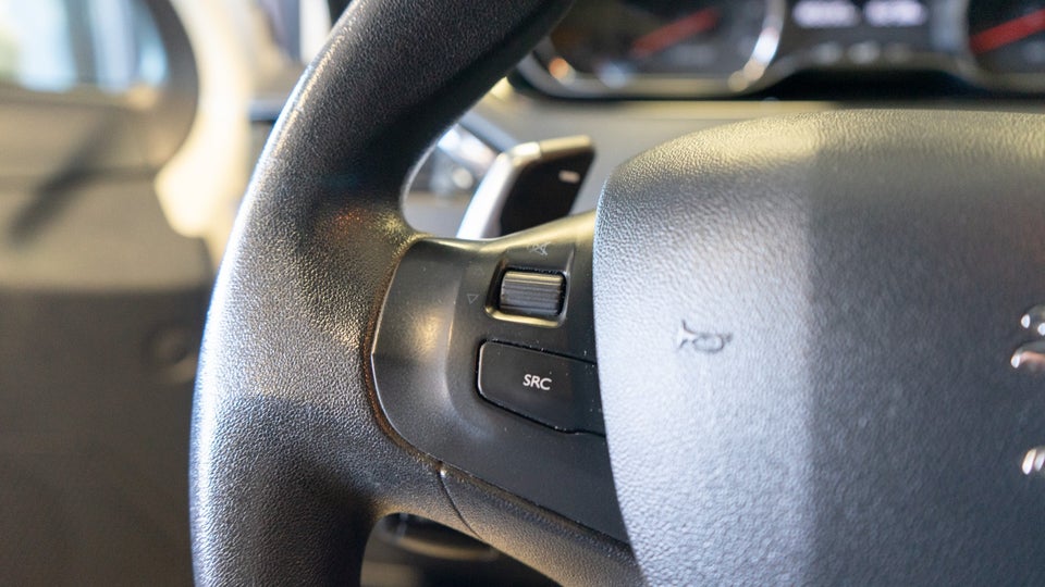 Peugeot 208 1,4 e-HDi 68 Active ESG 5d