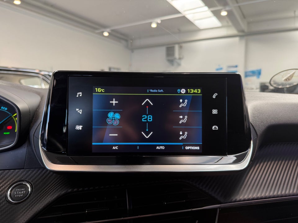 Peugeot e-2008 50 Active Pack 5d