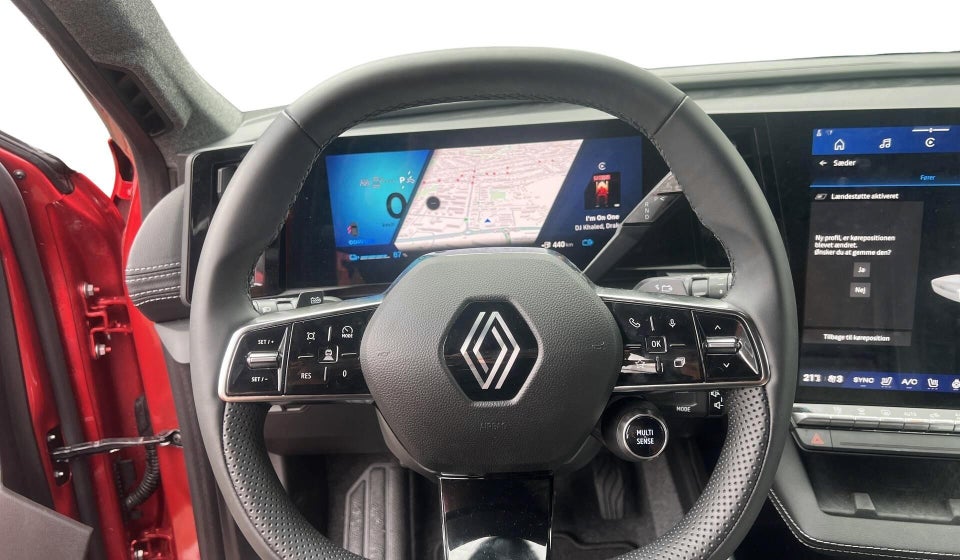 Renault Scenic E-Tech 87 Iconic 5d