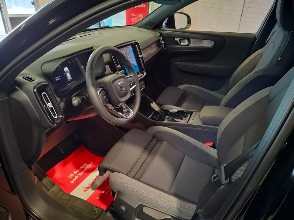 Volvo XC40 P6 ReCharge Core 5d
