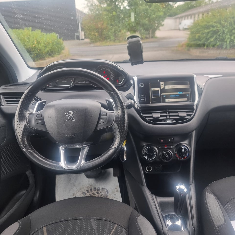 Peugeot 208 1,4 e-HDi 68 Active ESG 5d