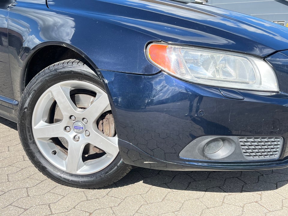 Volvo V70 3,2 Summum aut. 5d