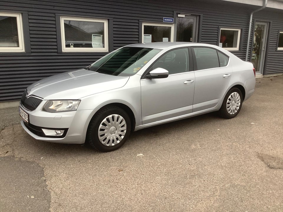 Skoda Octavia 1,2 TSi 105 Elegance 5d