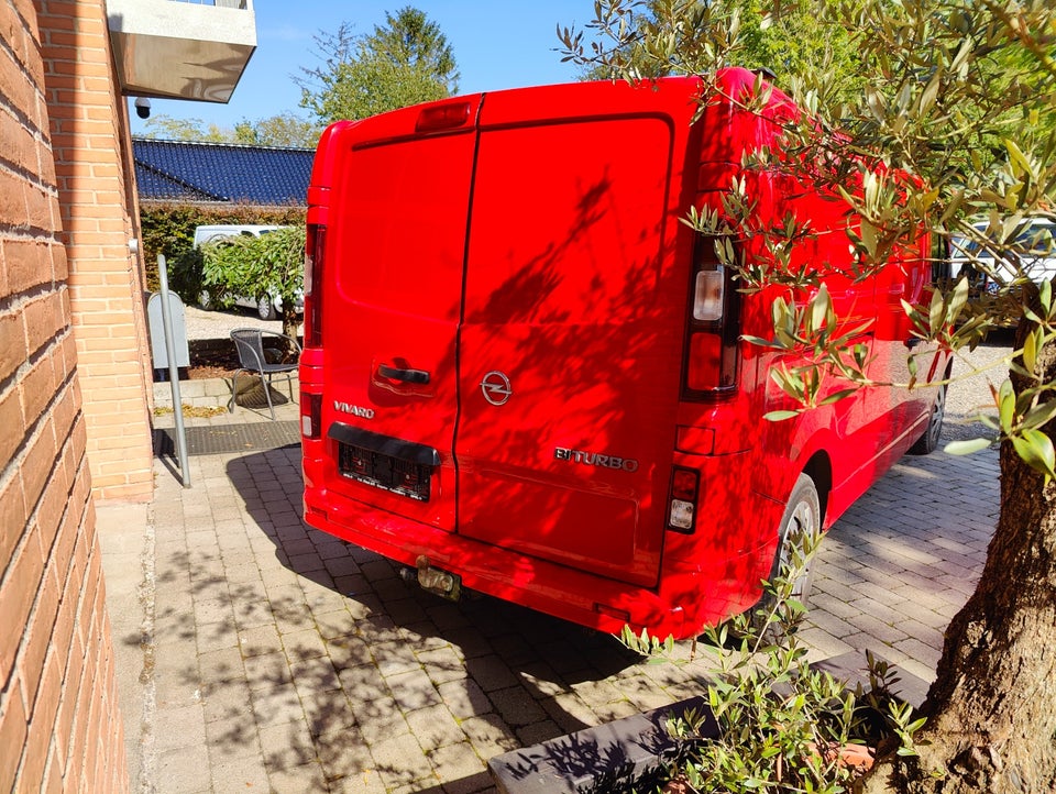 Opel Vivaro 1,6 CDTi 120 Sportive L2H1
