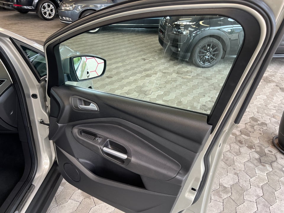 Ford C-MAX 1,0 SCTi 125 Titanium 5d
