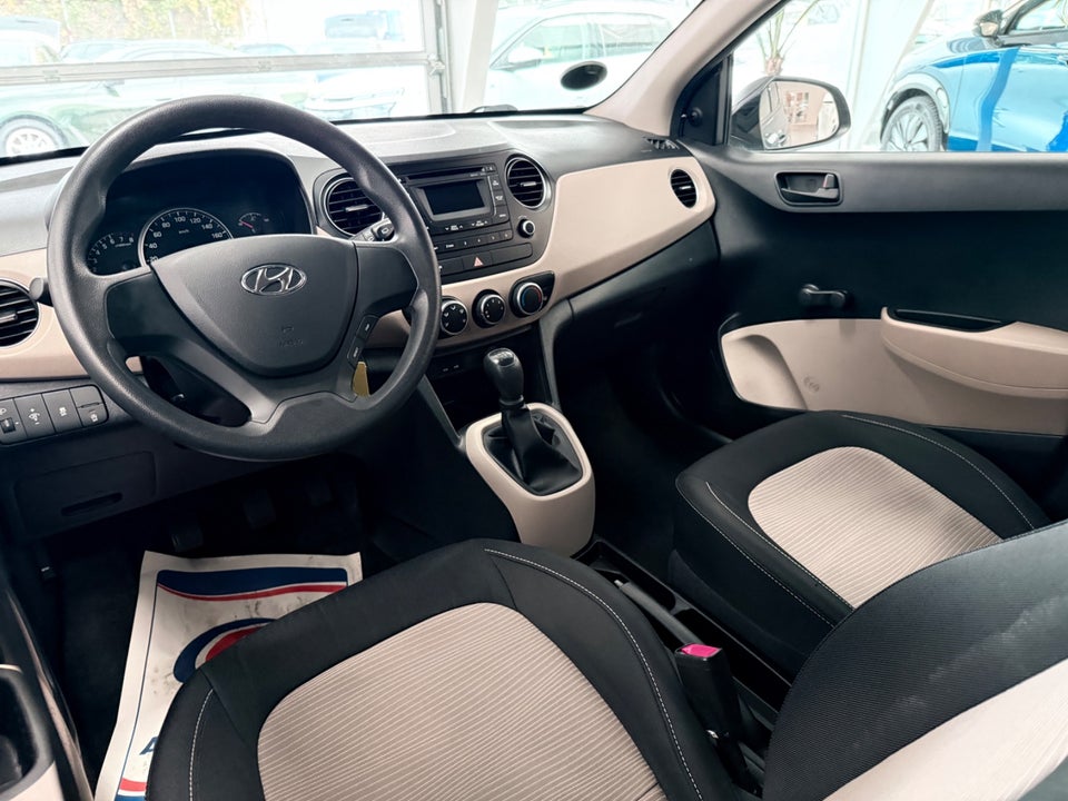 Hyundai i10 1,0 Move 5d