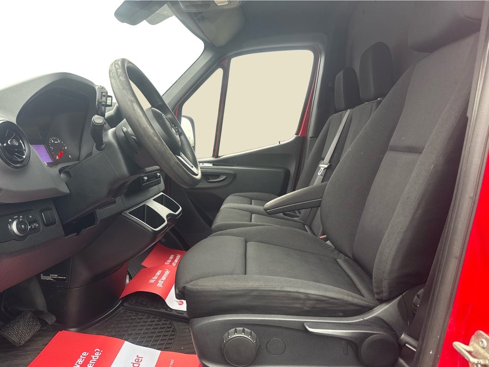 Mercedes Sprinter 214 2,2 CDi A2 Kassevogn aut. FWD