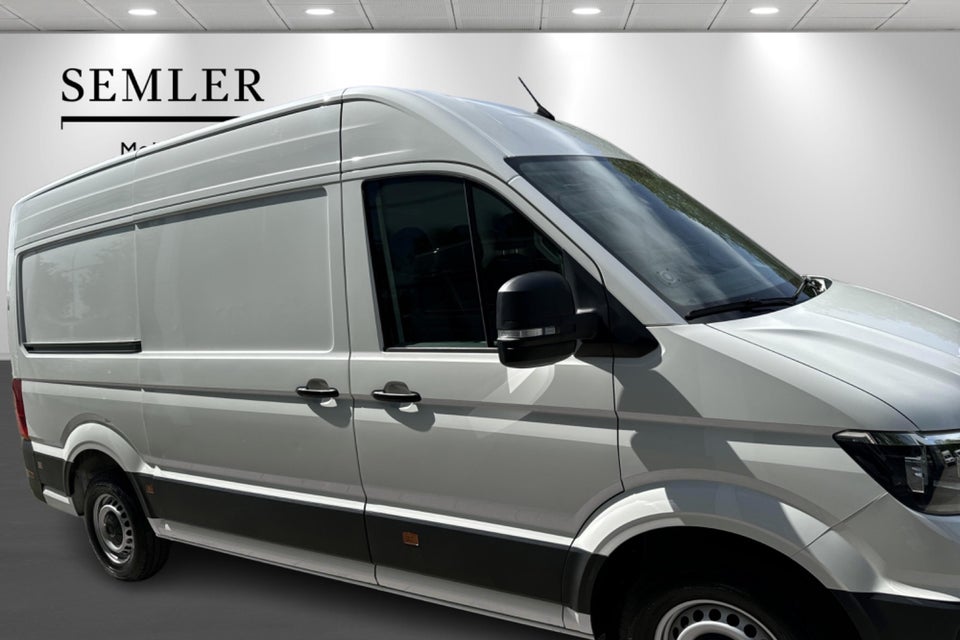 VW Crafter 35 2,0 TDi 140 Kassevogn L3H3 aut.